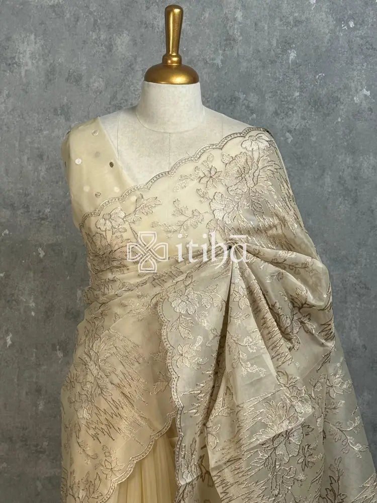 SEMI ORGANZA EMBROIDERY SAREE