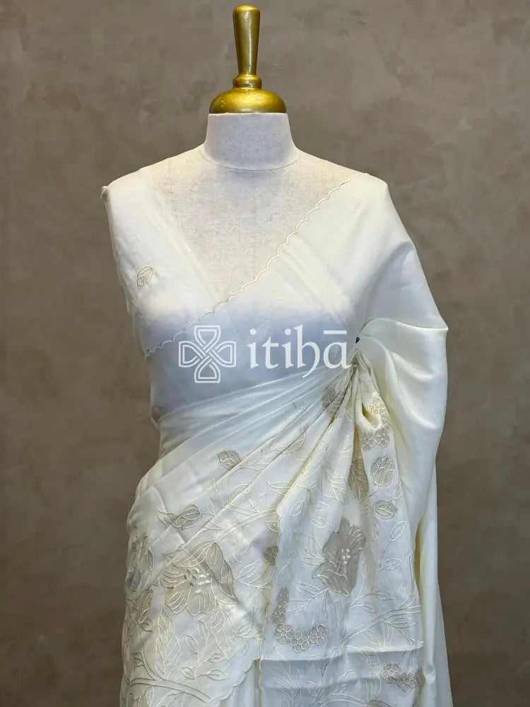 SEMI TUSSAR APPLIQUE EMBROIDERY SAREE