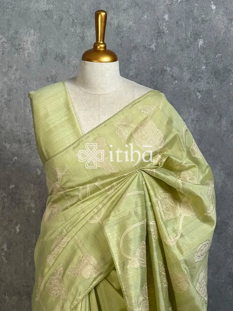 SEMI TUSSAR APPLIQUE EMBROIDERY SAREE