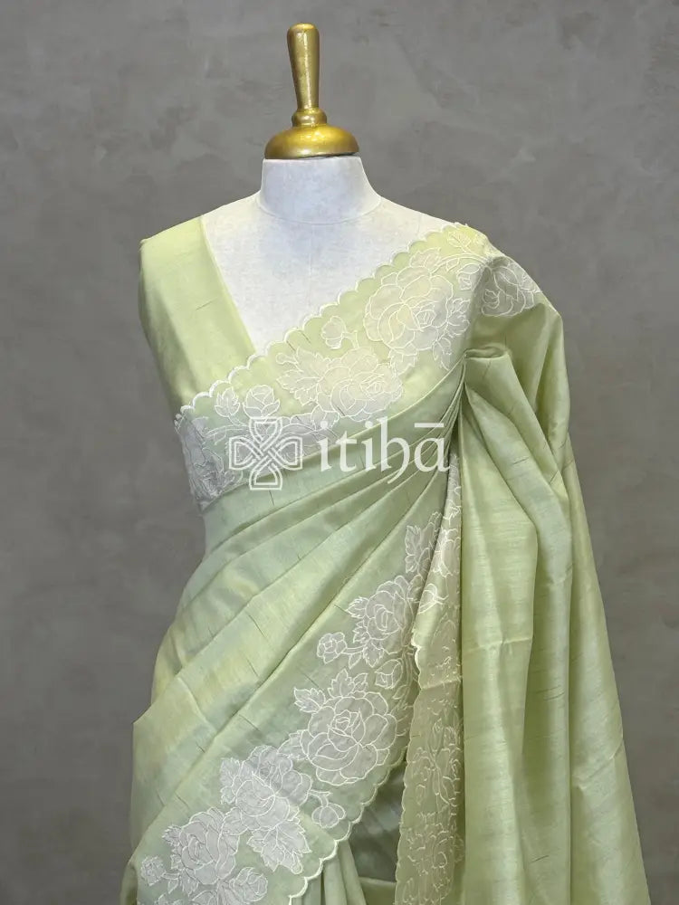 SEMI TUSSAR APPLIQUE EMBROIDERY SAREE