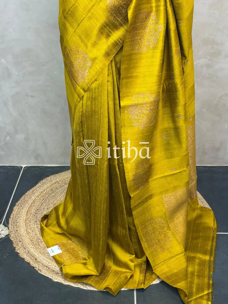 TUSSAR RAW SILK MEENAKARI BANARASI SAREE