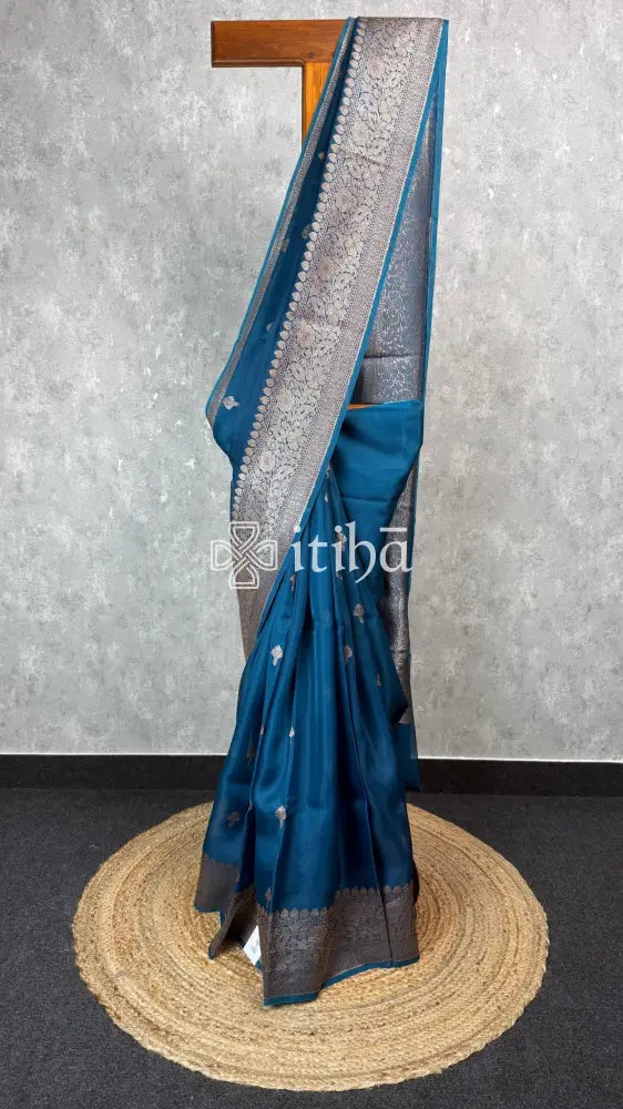 KORA ANTIQUE ZARI BORDER BANARASI SAREE