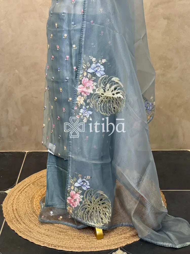 ORGANZA SALWAR SUIT