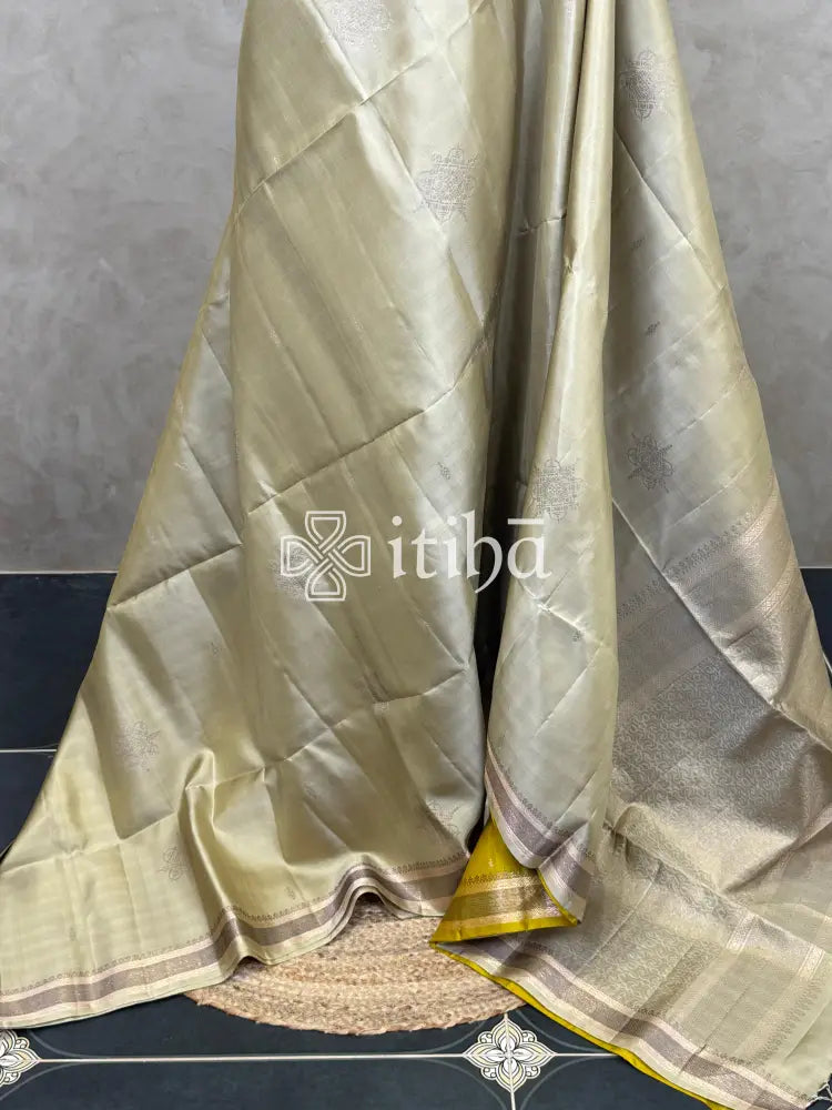 PURE SOFT SILK HANDLOOM SAREE