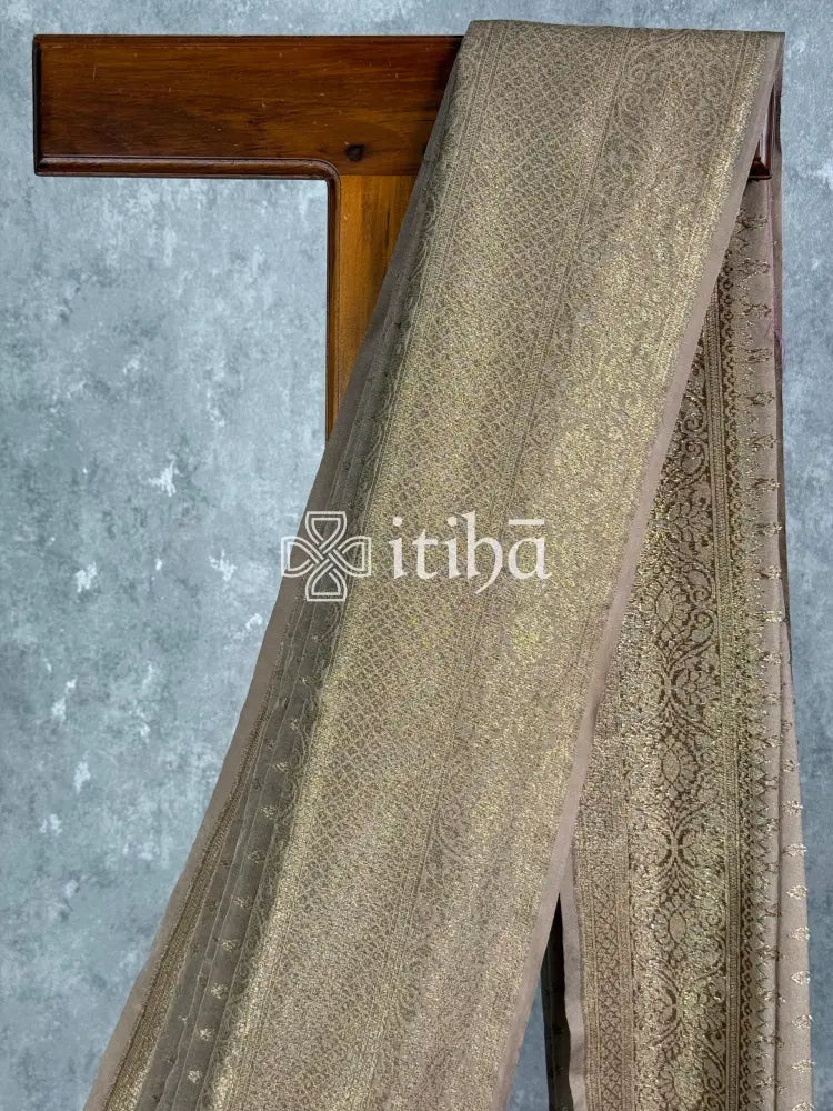 SEMI GEORGETTE ANTIQUE ZARI BANARASI SAREE