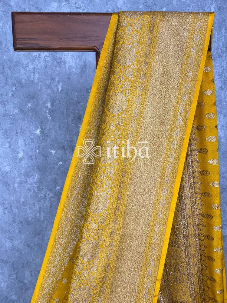 SEMI GEORGETTE ANTIQUE ZARI BANARASI SAREE