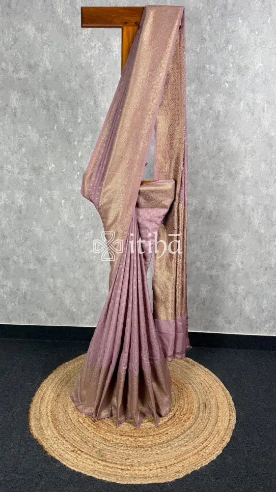 SEMI GEORGETTE ANTIQUE ZARI BANARASI SAREE