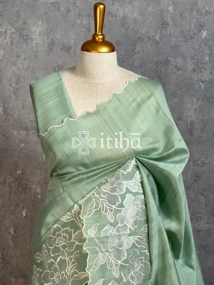 SEMI TUSSAR APPLIQUE EMBROIDERY SAREE