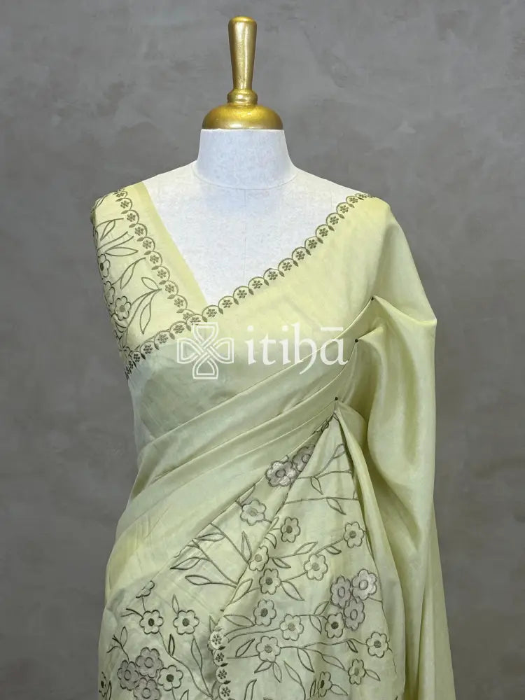 SEMI TUSSAR APPLIQUE EMBROIDERY SAREE