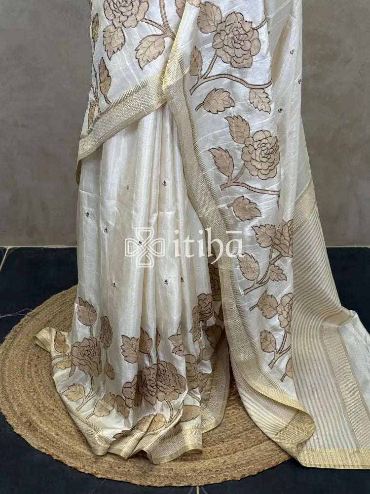 SEMI TUSSAR APPLIQUE EMBROIDERY SAREE