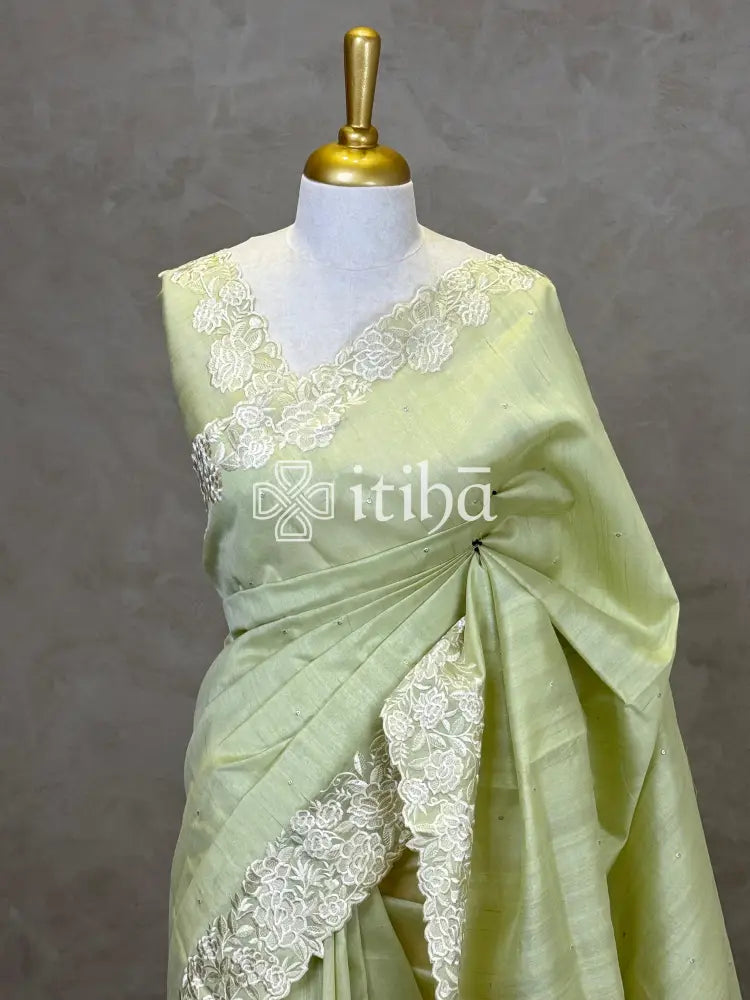 SEMI TUSSAR APPLIQUE EMBROIDERY SAREE