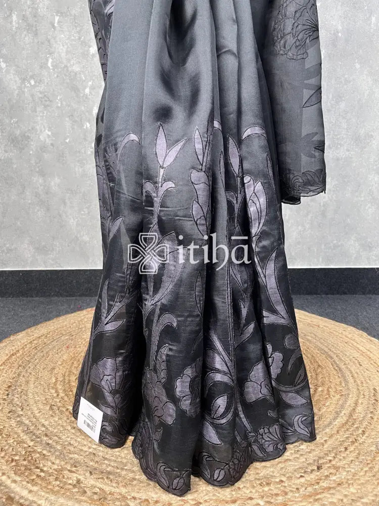 SILK ORGANZA APPLIQUE EMBROIDERY SAREE