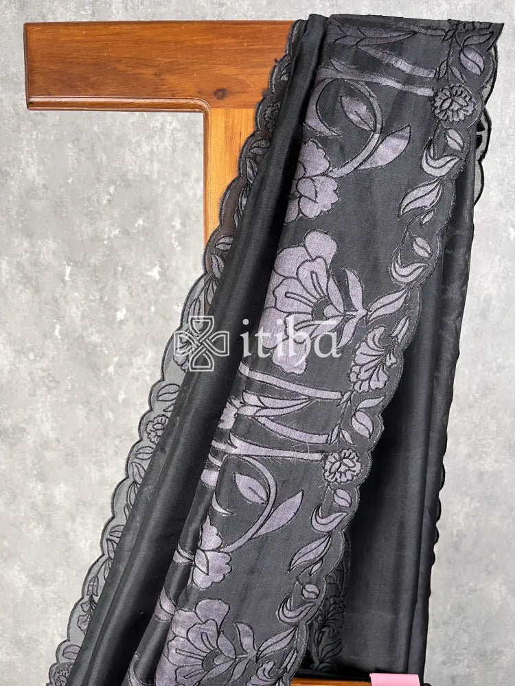 SILK ORGANZA APPLIQUE EMBROIDERY SAREE