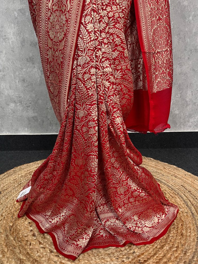 SILK GEORGETTE GOLD ZARI BANARASI SAREE - Image 3