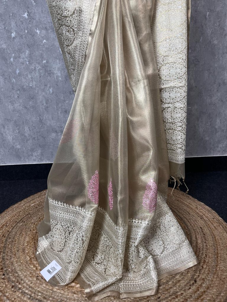 TISSUE EMBROIDERY SAREE - Image 3