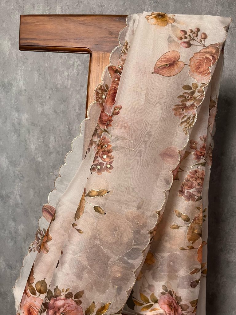 SILK ORGANZA EMBROIDERY SAREE - Image 3