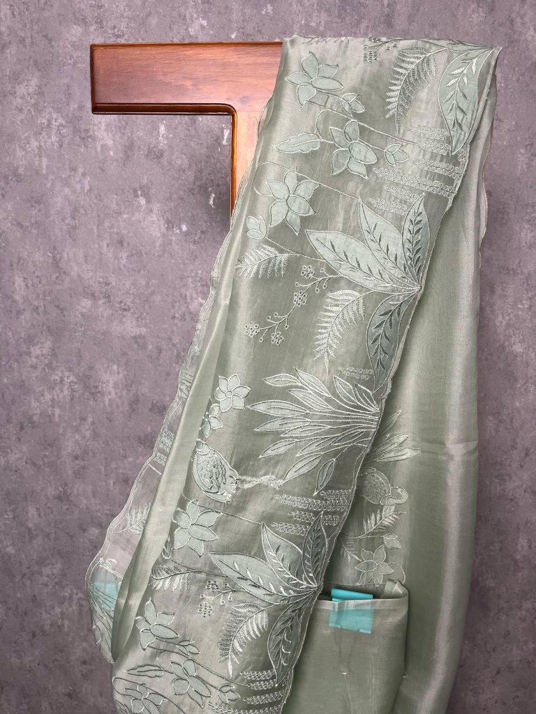 SILK ORGANZA APPLIQUE SAREE - Image 2