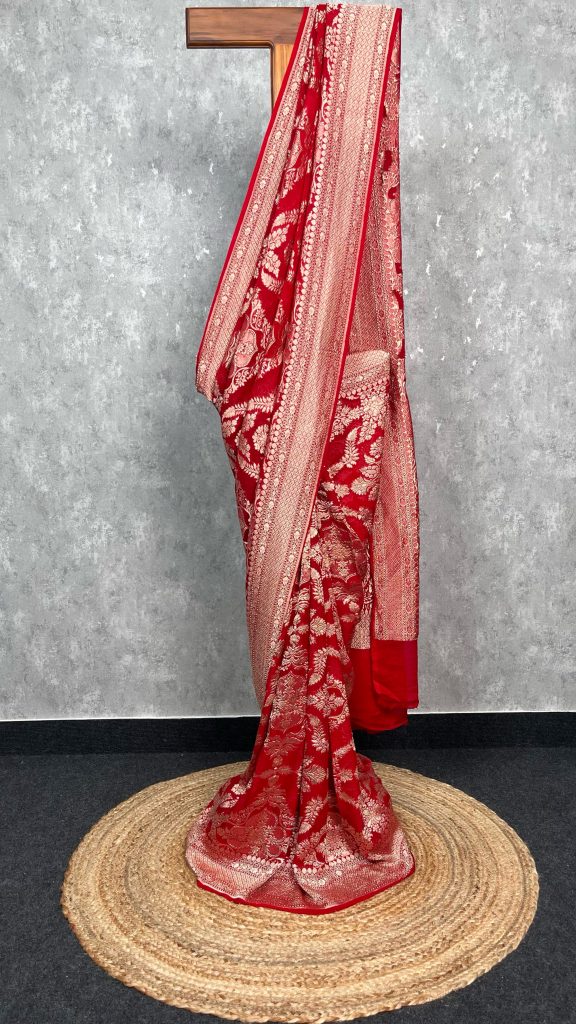 SILK GEORGETTE GOLD ZARI BANARASI SAREE