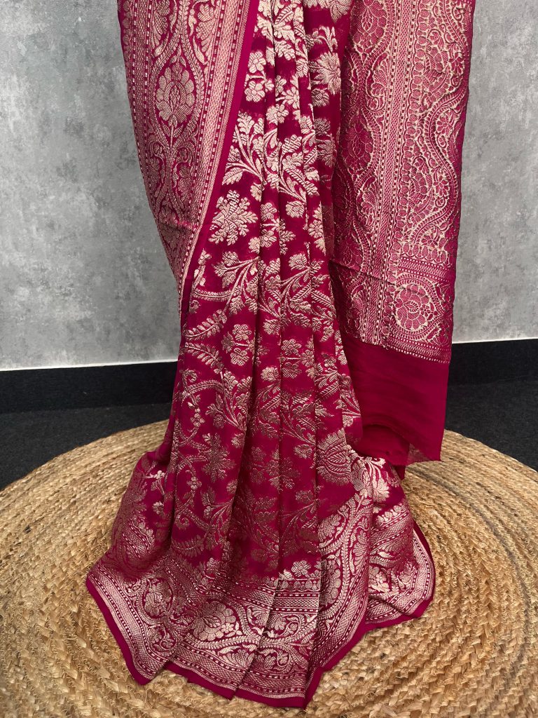 SILK GEORGETTE GOLD ZARI BANARASI SAREE - Image 2