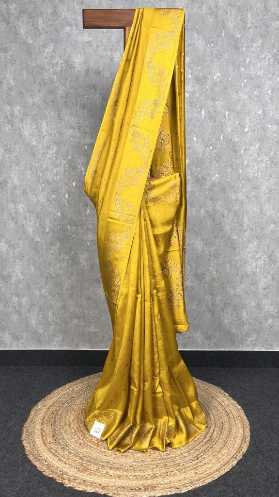SEMI TUSSAR RAW SILK BANARASI SAREE