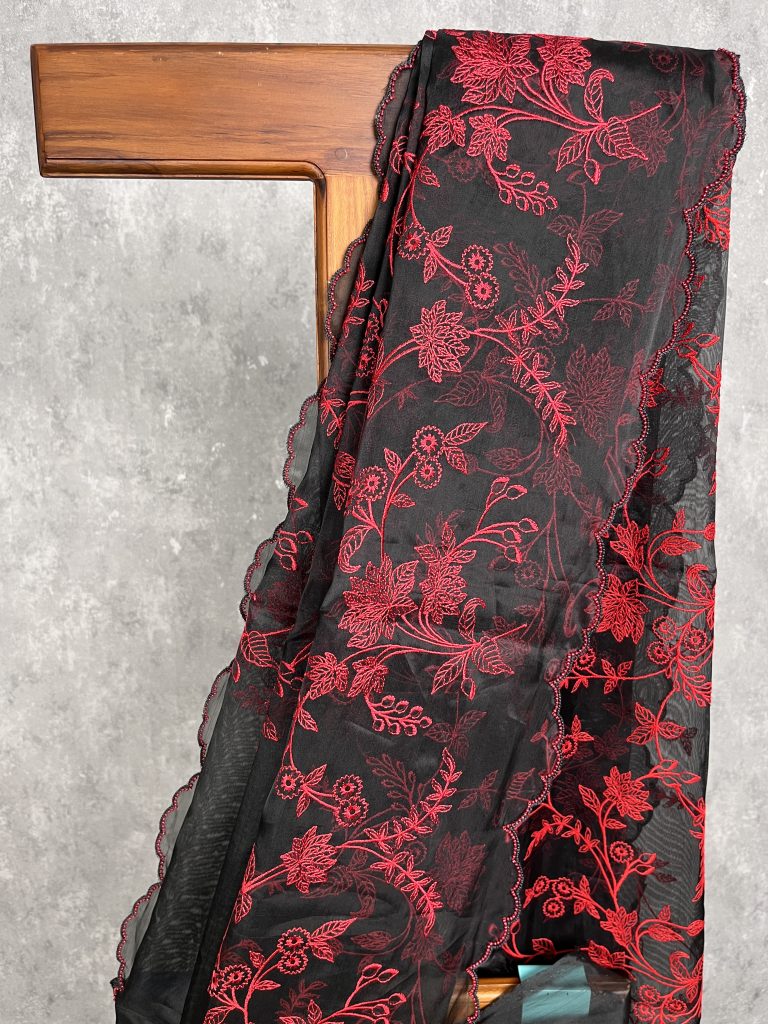 SEMI ORGANZA THREAD EMBROIDERY SAREE - Image 2