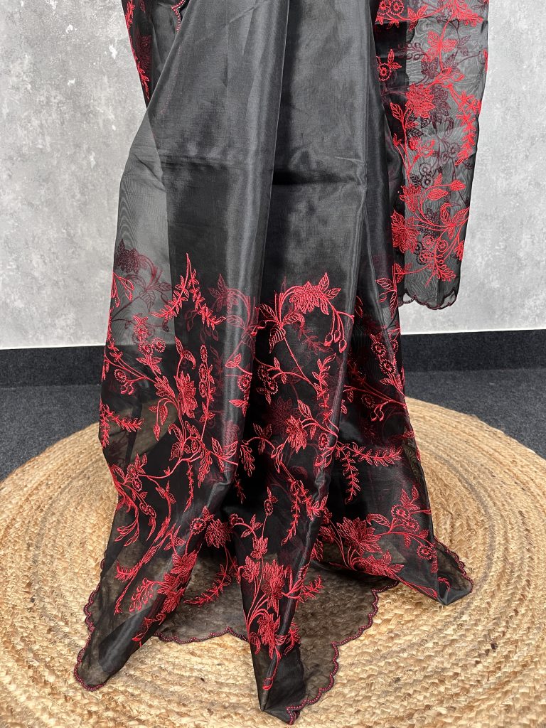 SEMI ORGANZA THREAD EMBROIDERY SAREE - Image 3