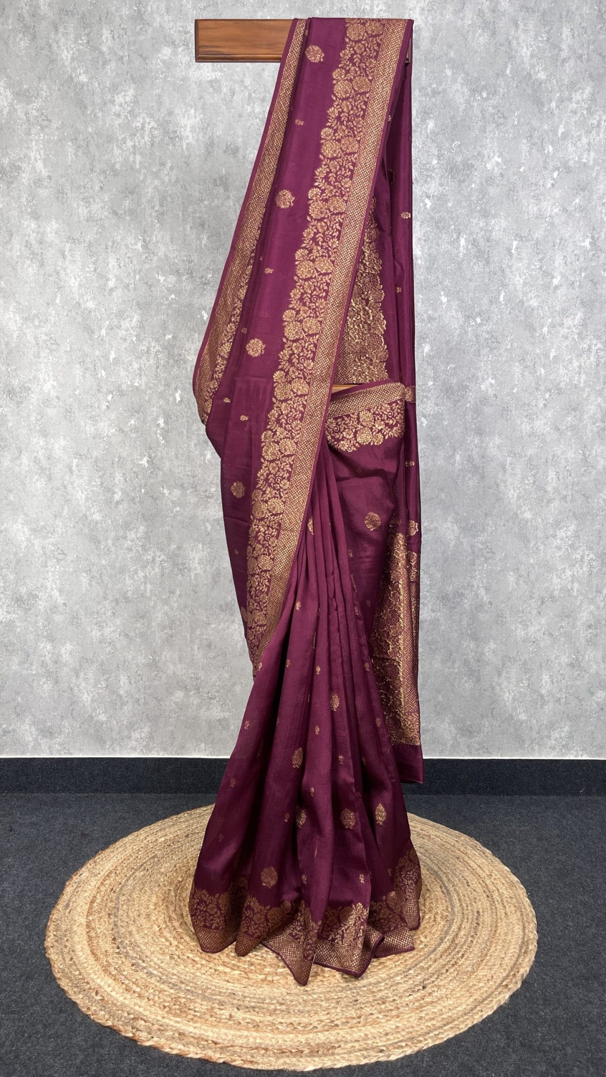 SEMI TUSSAR RAW SILK BANARASI SAREE