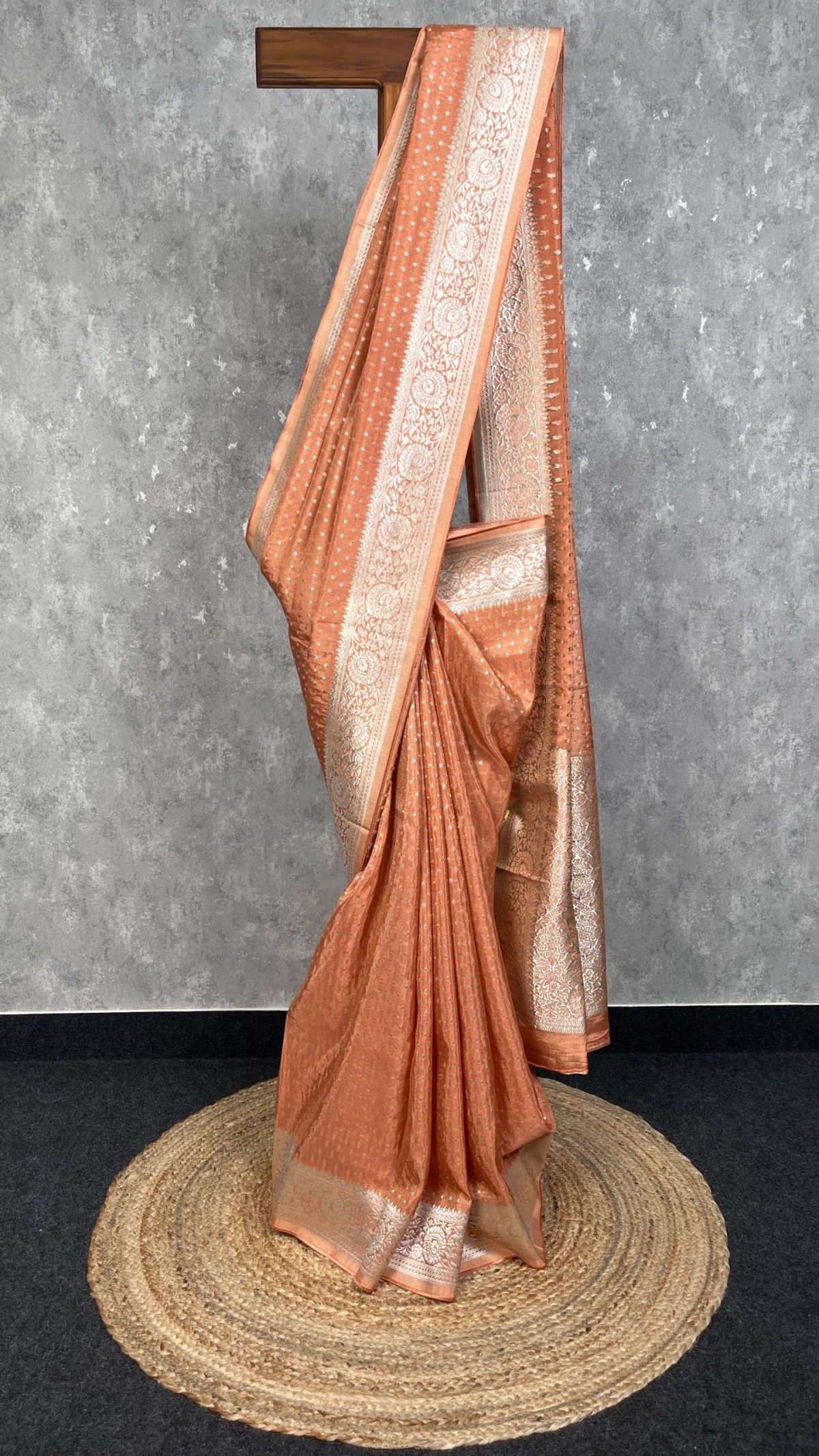 VISCOSE TISSUE GEORGETTE BANARASI SAREE