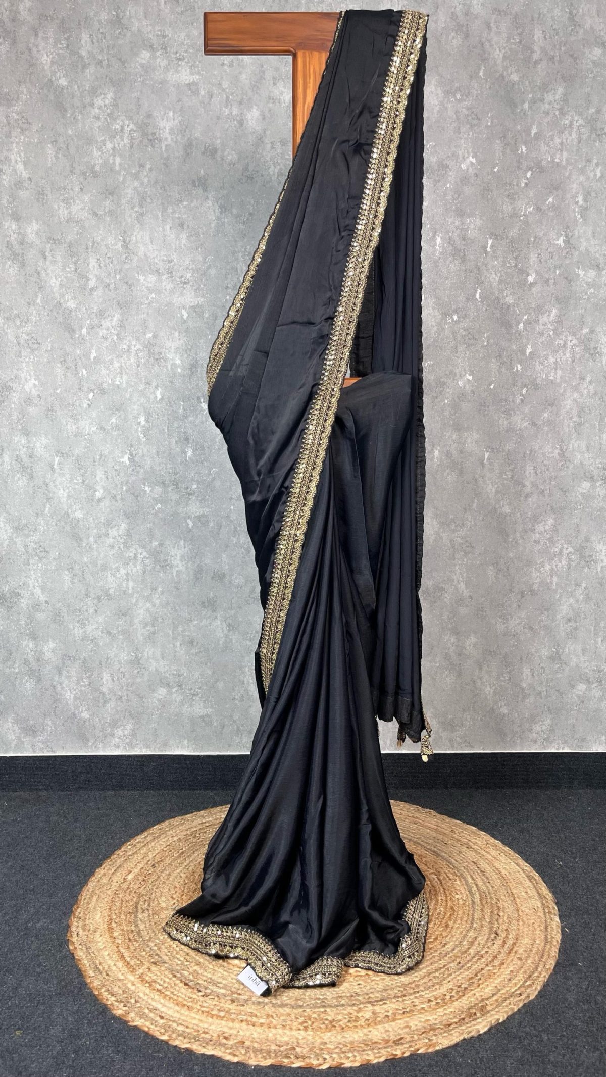 CREPE SILK EMBROIDERY SAREE