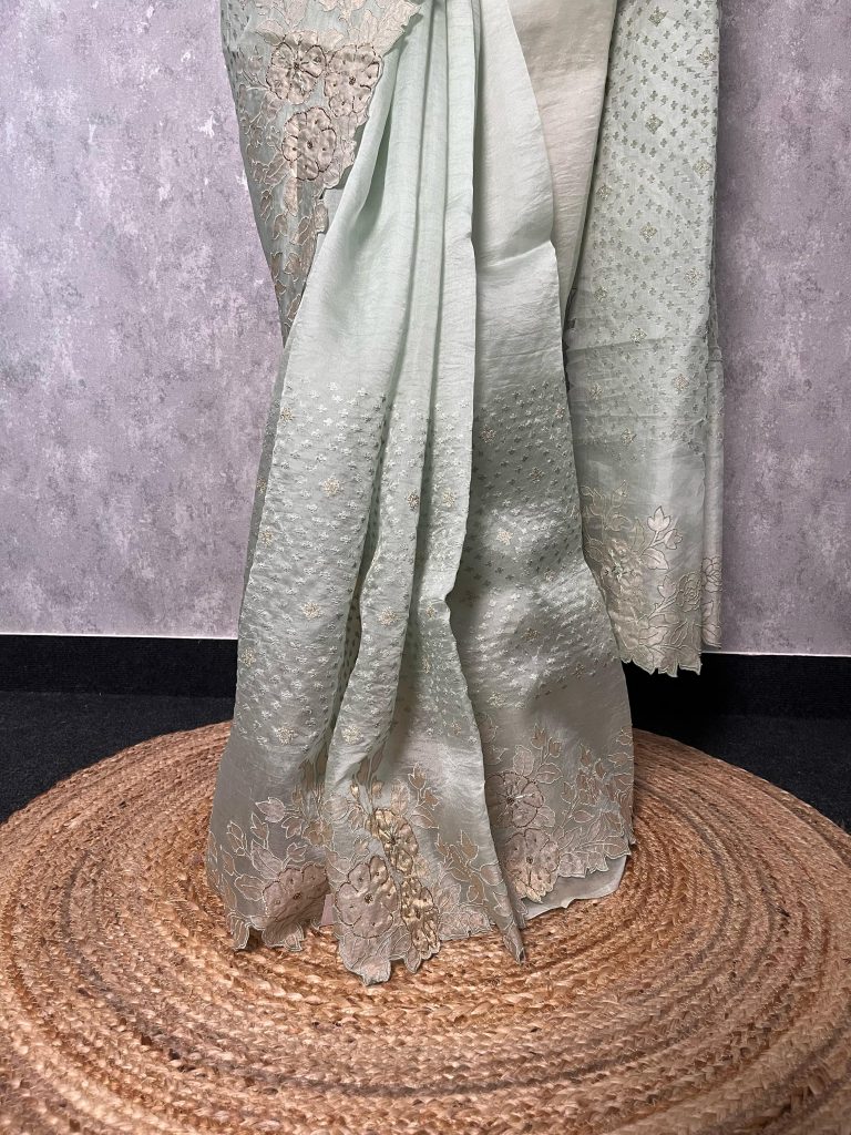 SILK ORGANZA APPLIQUE SAREE - Image 3