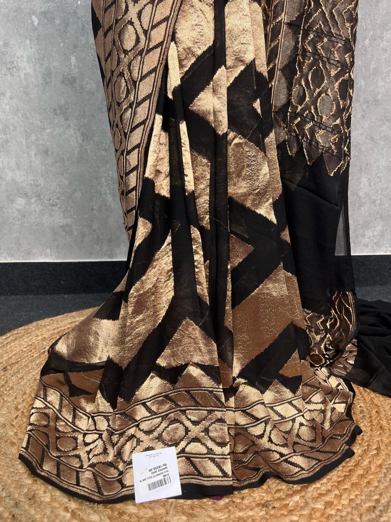 SILK GEORGETTE GOLD ZARI BANARASI SAREE - Image 2