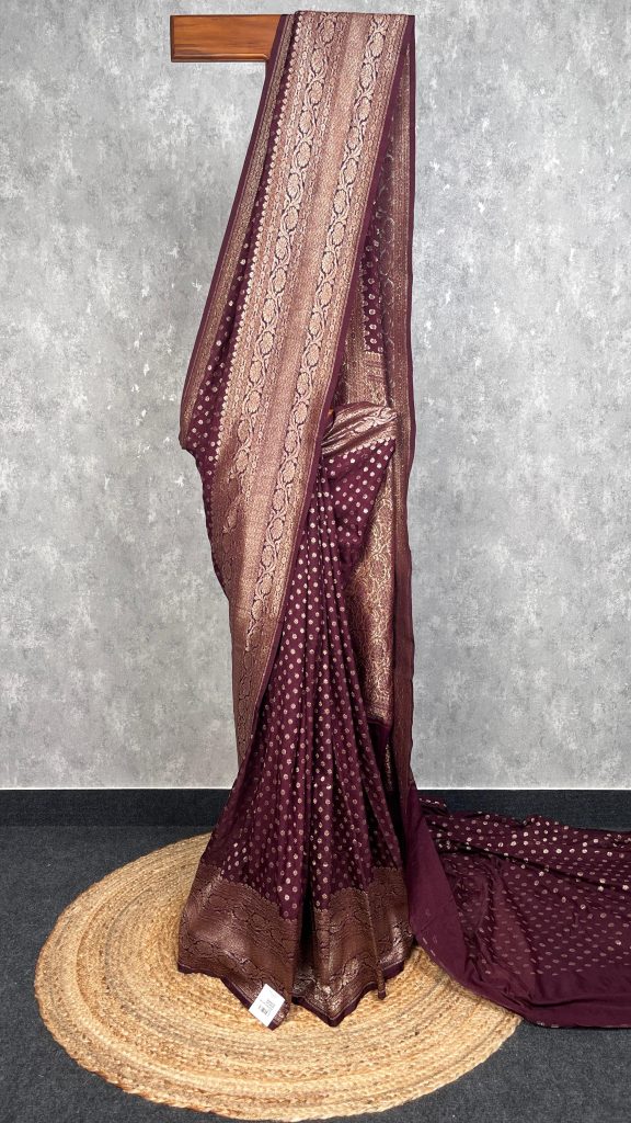 SEMI GEORGETTE ANTIQUE ZARI BANARASI SAREE