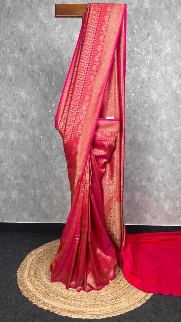 SEMI KATAN ANTIQUE ZARI BANARASI SAREE