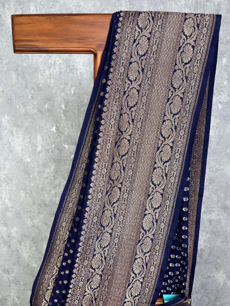 SEMI GEORGETTE ANTIQUE ZARI BANARASI SAREE - Image 2