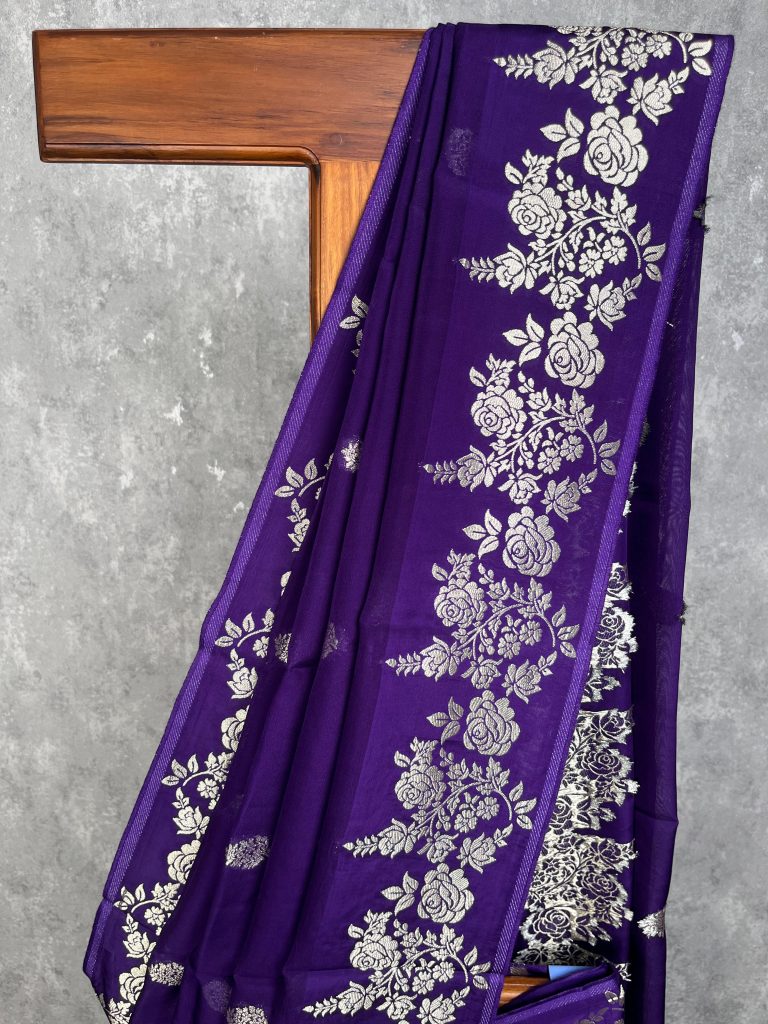 KORA SATIN BORDER EMBROIDERY SAREE - Image 2