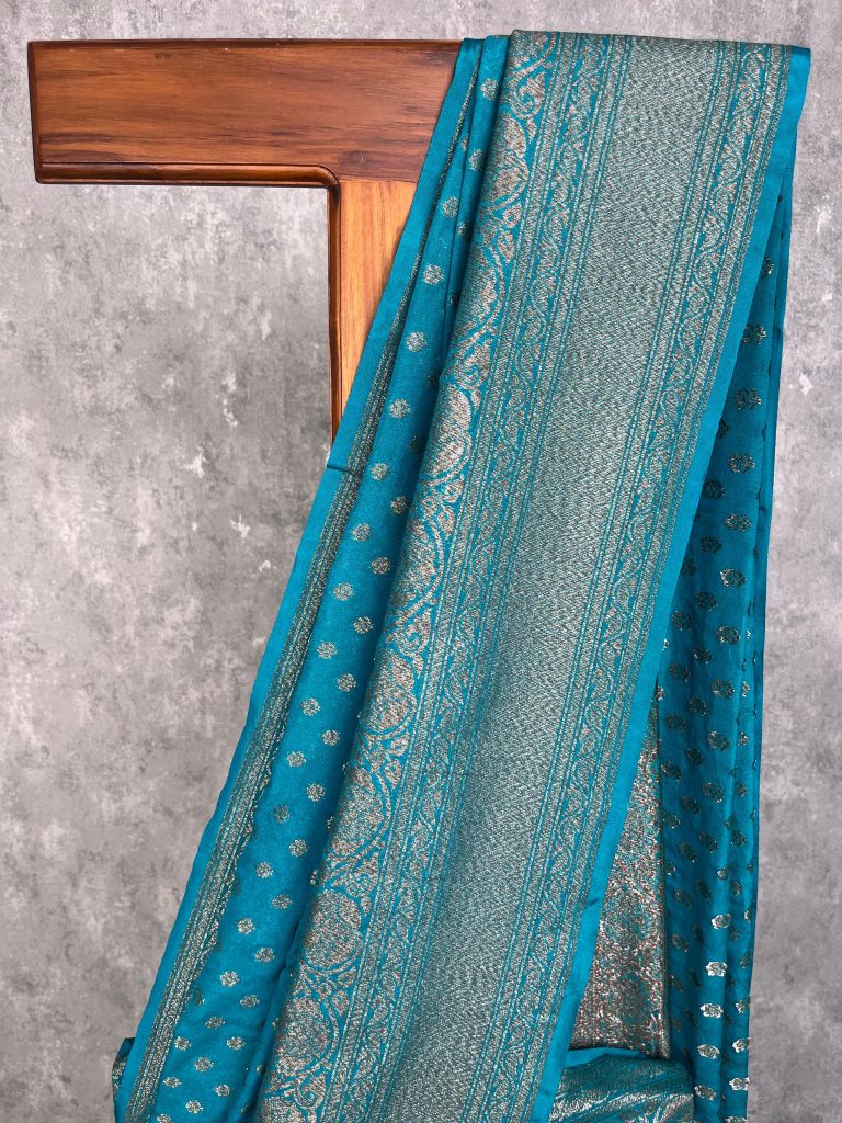 SEMI GEORGETTE ANTIQUE ZARI BANARASI SAREE - Image 2