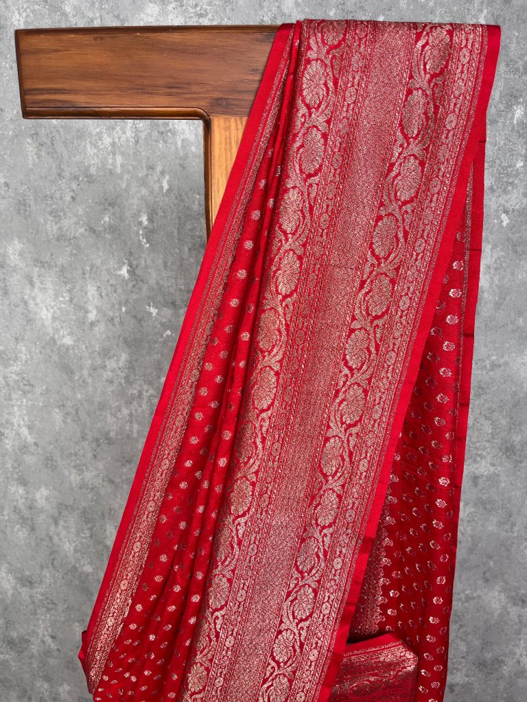 SEMI GEORGETTE ANTIQUE ZARI BANARASI SAREE - Image 2
