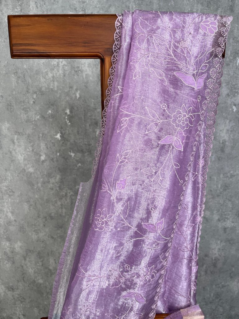 SEMI ORGANZA APPLIQUE EMBROIDERY SAREE - Image 2