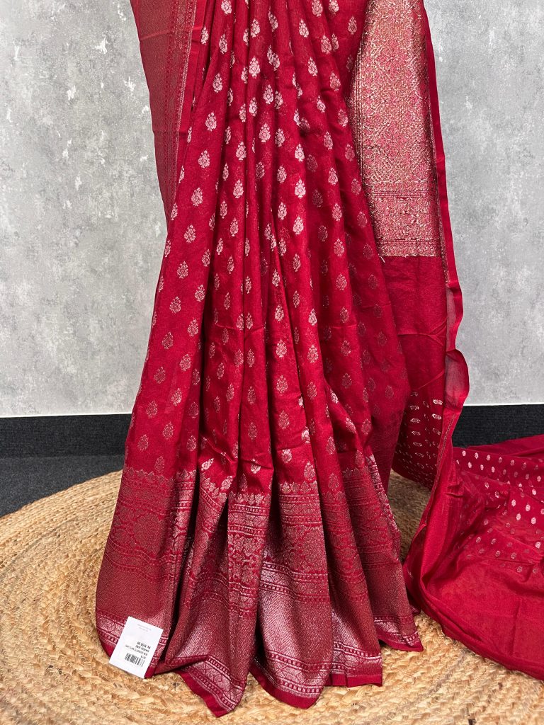 SEMI GEORGETTE ANTIQUE ZARI BANARASI SAREE - Image 3