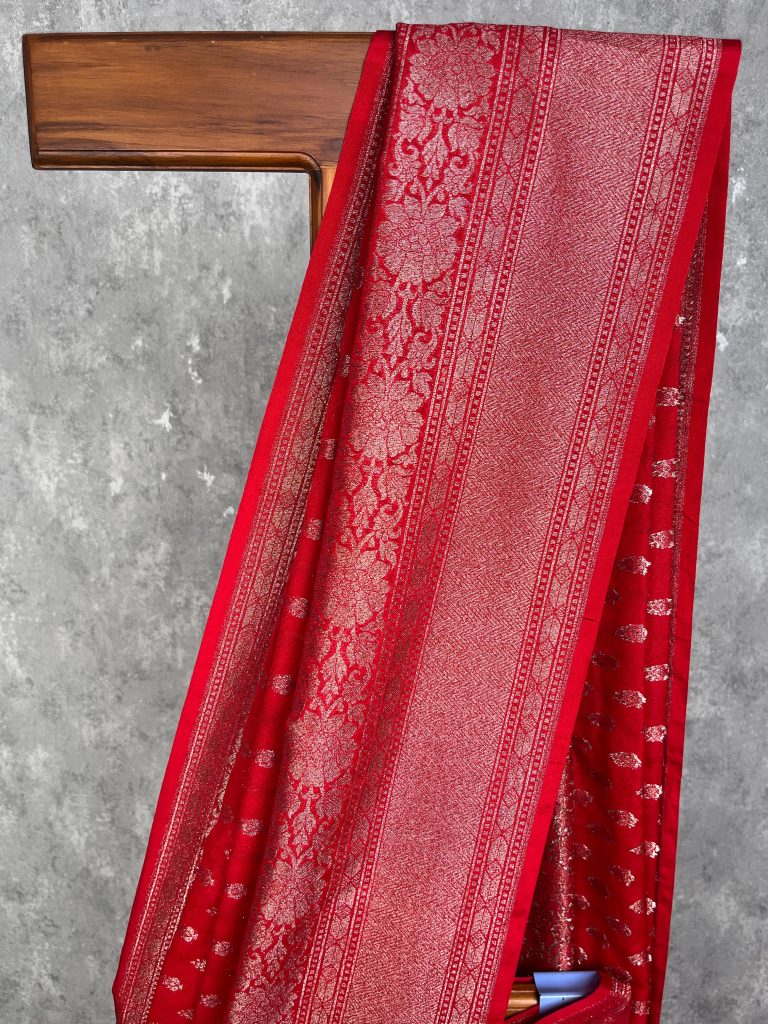 SEMI GEORGETTE ANTIQUE ZARI BANARASI SAREE - Image 2