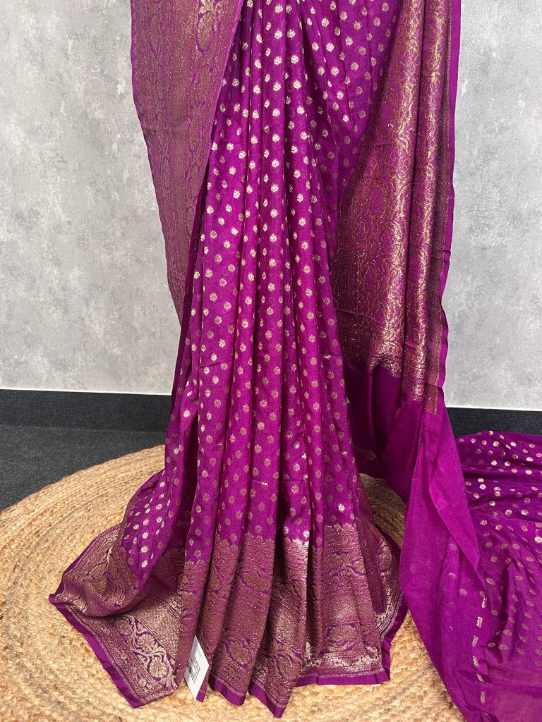 SEMI GEORGETTE ANTIQUE ZARI BANARASI SAREE - Image 3