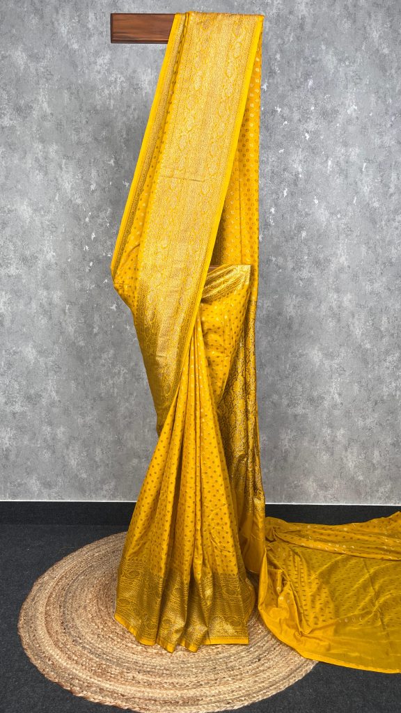 SEMI GEORGETTE ANTIQUE ZARI BANARASI SAREE