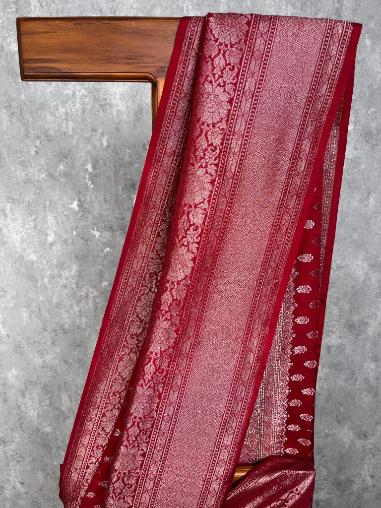 SEMI GEORGETTE ANTIQUE ZARI BANARASI SAREE - Image 2