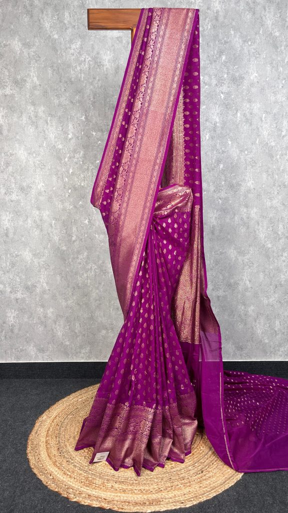 SEMI GEORGETTE ANTIQUE ZARI BANARASI SAREE