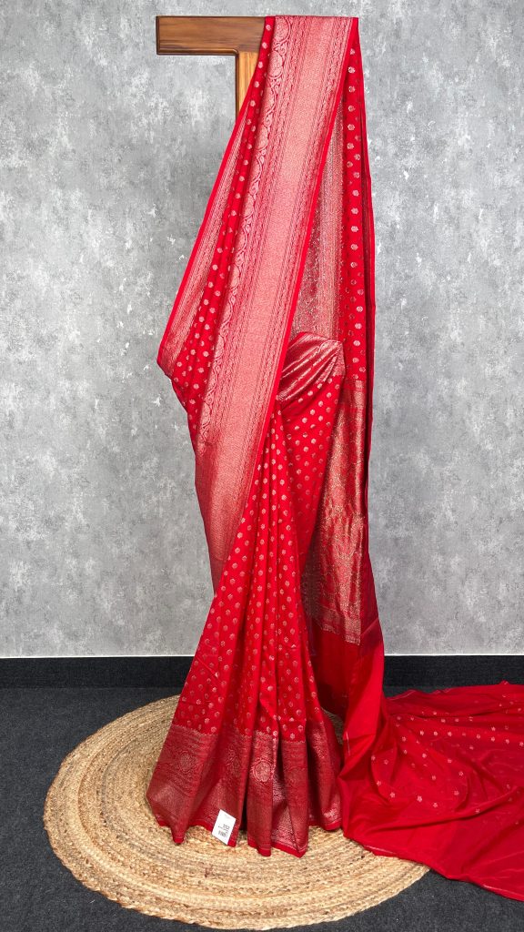 SEMI GEORGETTE ANTIQUE ZARI BANARASI SAREE