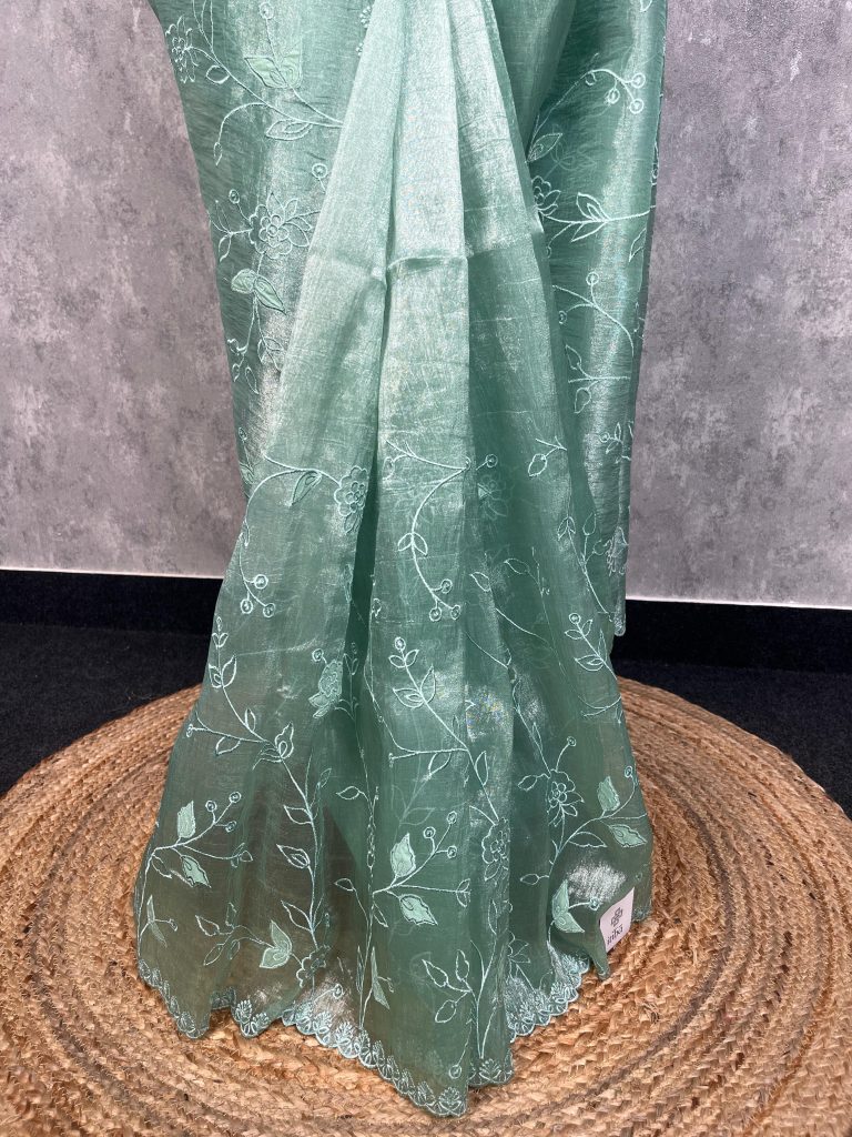 SEMI ORGANZA APPLIQUE EMBROIDERY SAREE - Image 3