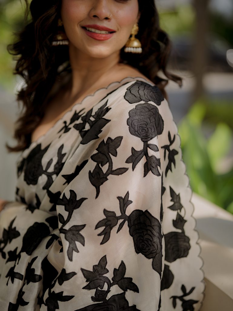 SILK ORGANZA APPLIQUE SAREE - Image 4