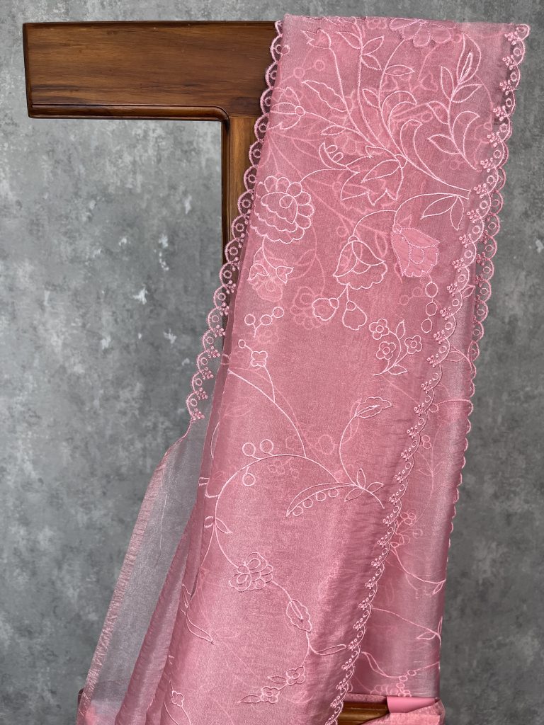 SEMI ORGANZA APPLIQUE EMBROIDERY SAREE - Image 2