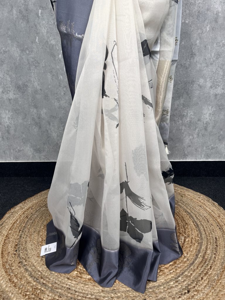 PRINTED ORGANZA SAREE - Image 3