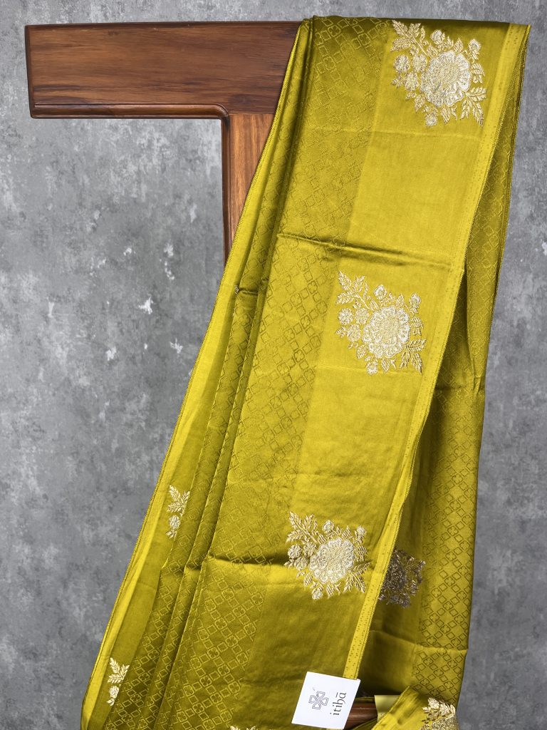 VISCOSE SATIN SILK BANARASI SAREE - Image 2